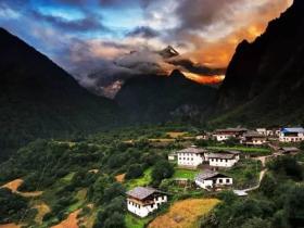 天堂太远,我们去雨崩!